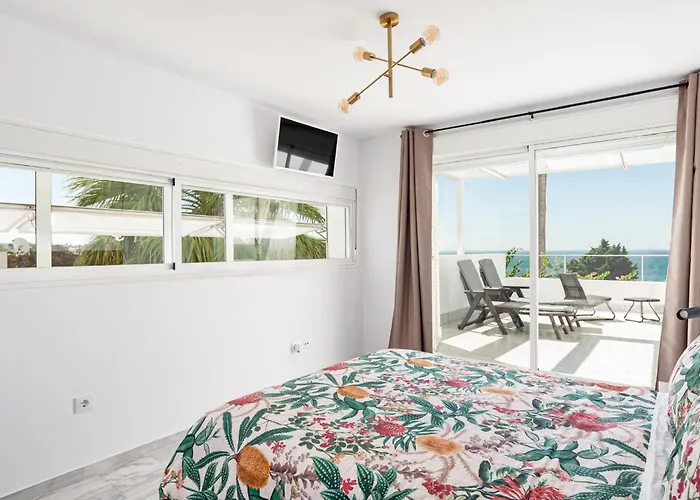 Fuente Del Sol * كونيل ذي لا فرونتيرا