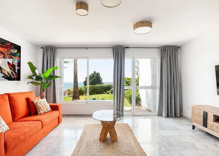 Fuente Del Sol * كونيل ذي لا فرونتيرا